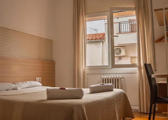 Can Setmanes By Cozycatalonia